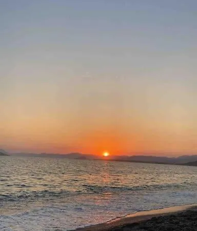 Appartement 3 Minutes To Calis By Walking, 3 Bedrooms *